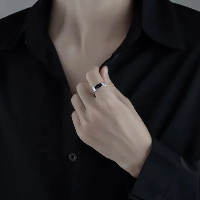 Elegant Men's Black Gem Ring