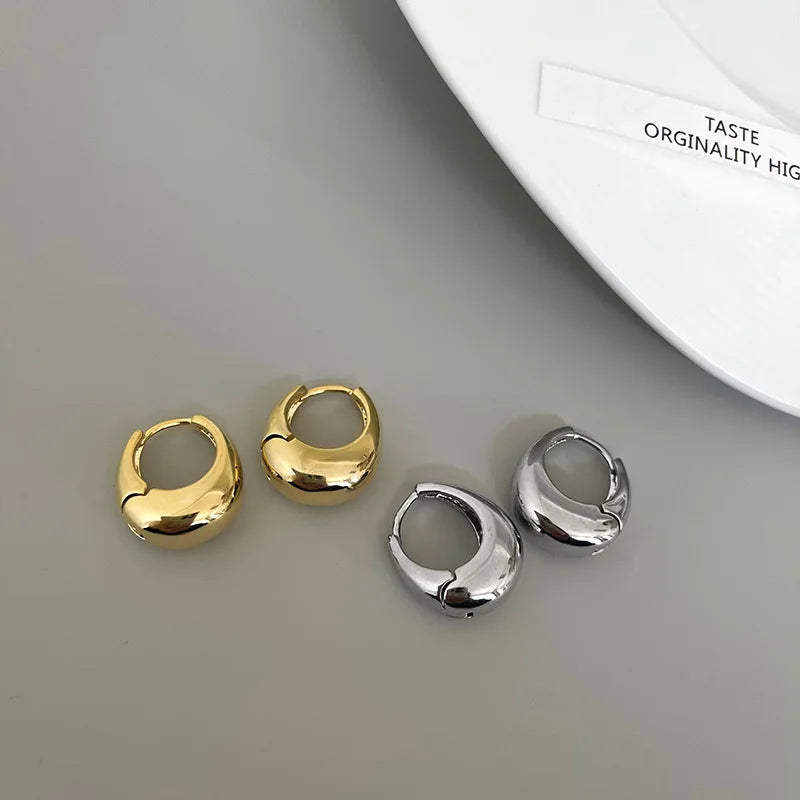 Chic Chunky Hoop Earrings